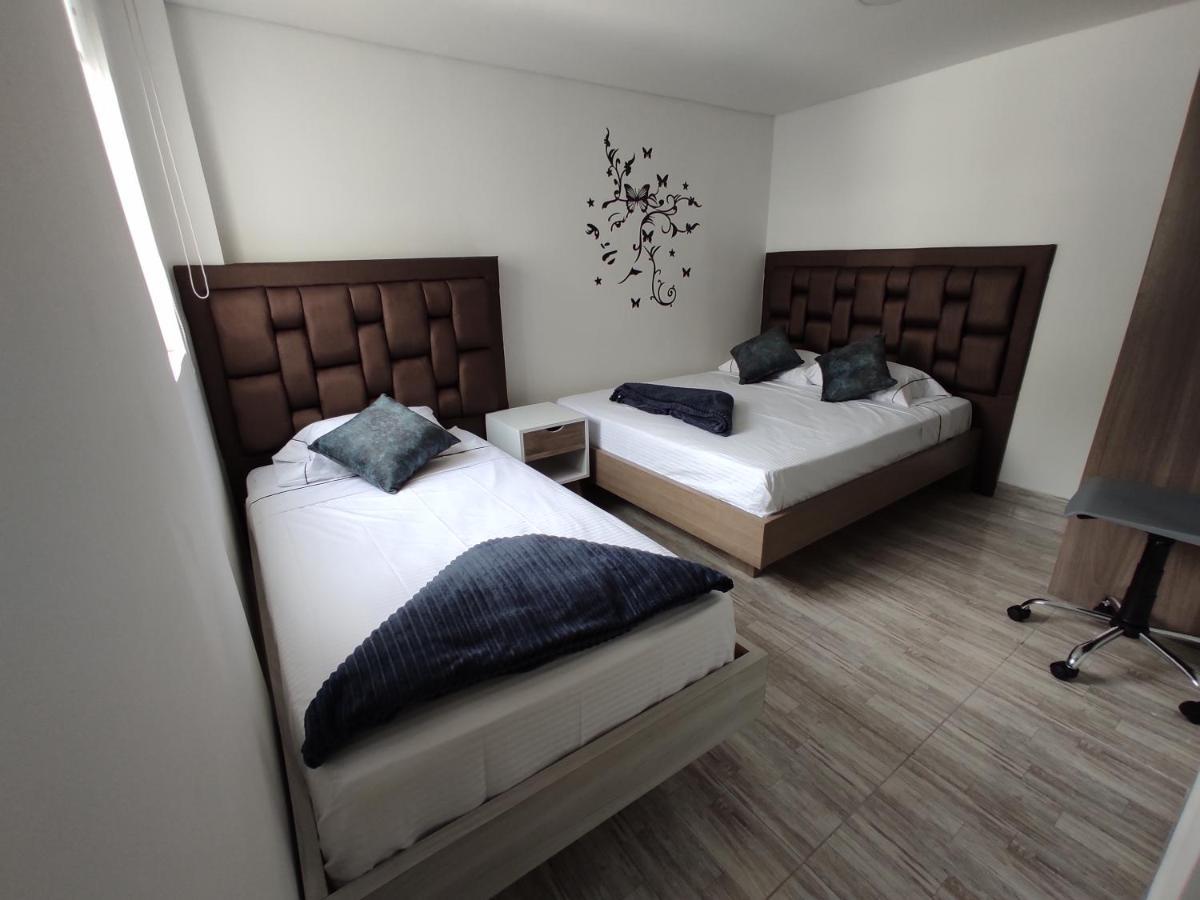 Hostel Boutique Nido De Loros เมเดยิน ภายนอก รูปภาพ