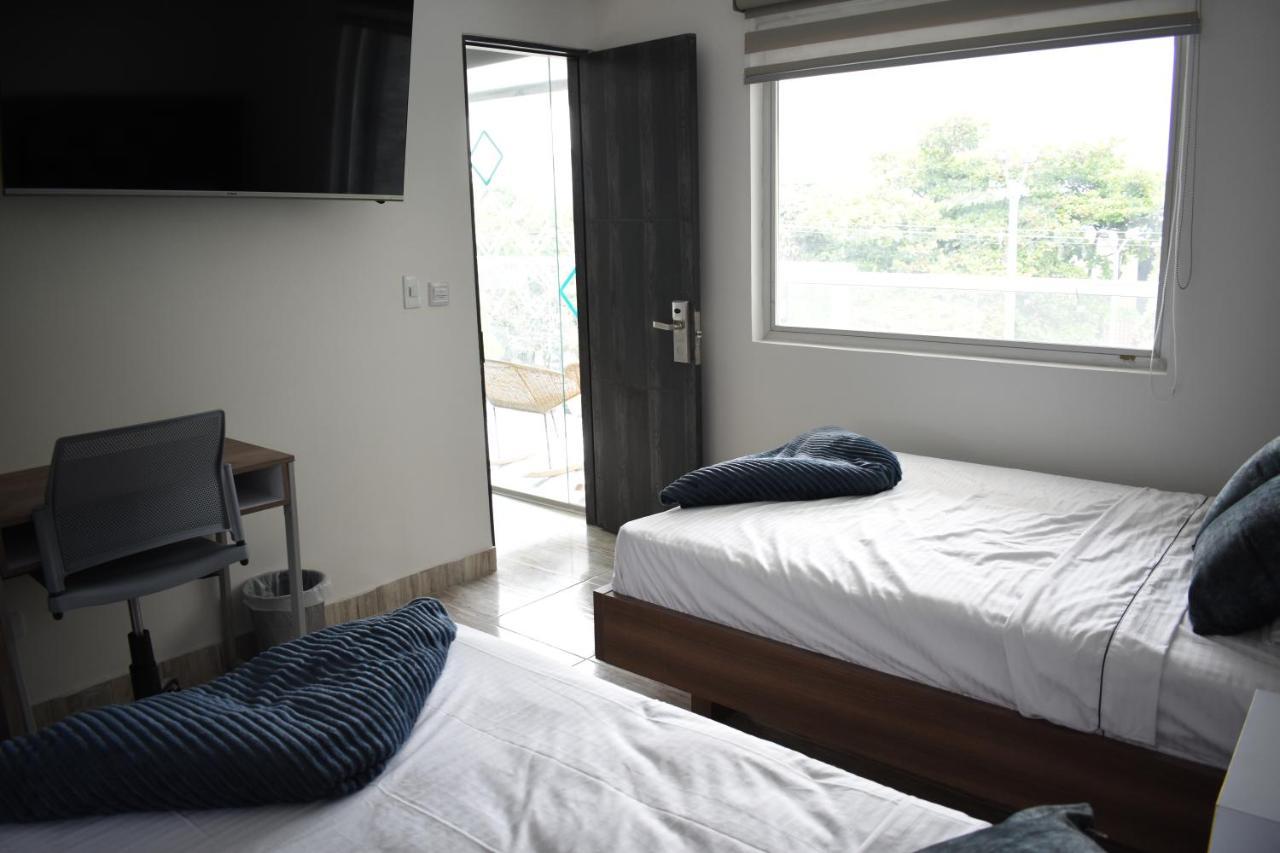 Hostel Boutique Nido De Loros เมเดยิน ภายนอก รูปภาพ