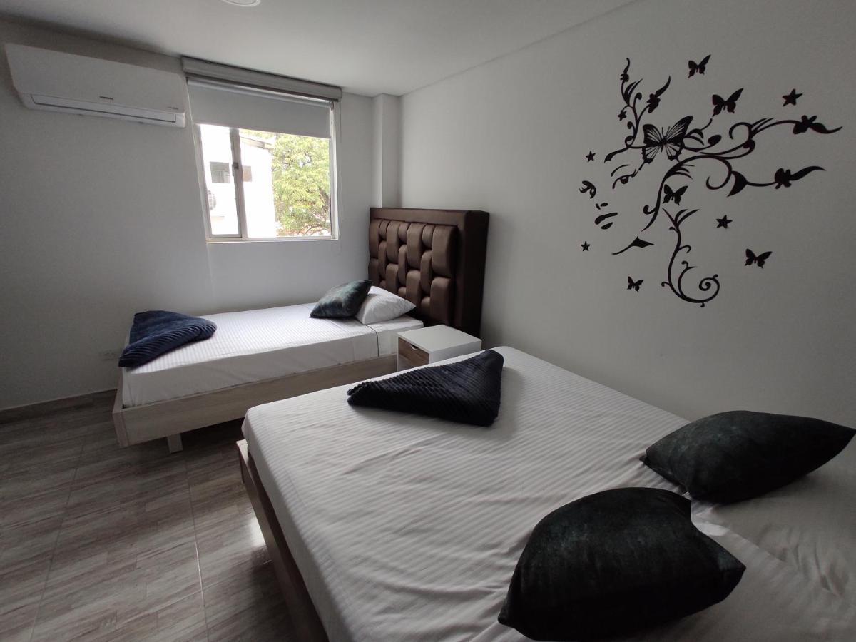 Hostel Boutique Nido De Loros เมเดยิน ภายนอก รูปภาพ