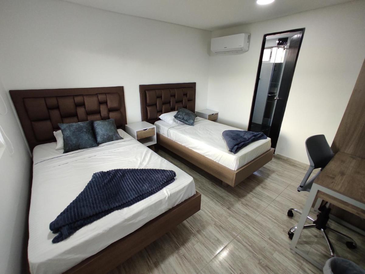Hostel Boutique Nido De Loros เมเดยิน ภายนอก รูปภาพ