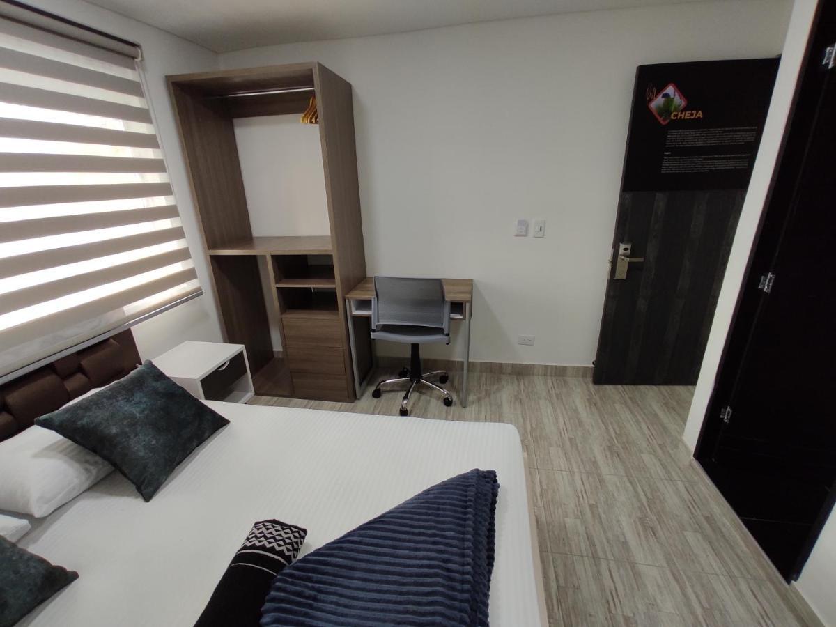 Hostel Boutique Nido De Loros เมเดยิน ภายนอก รูปภาพ