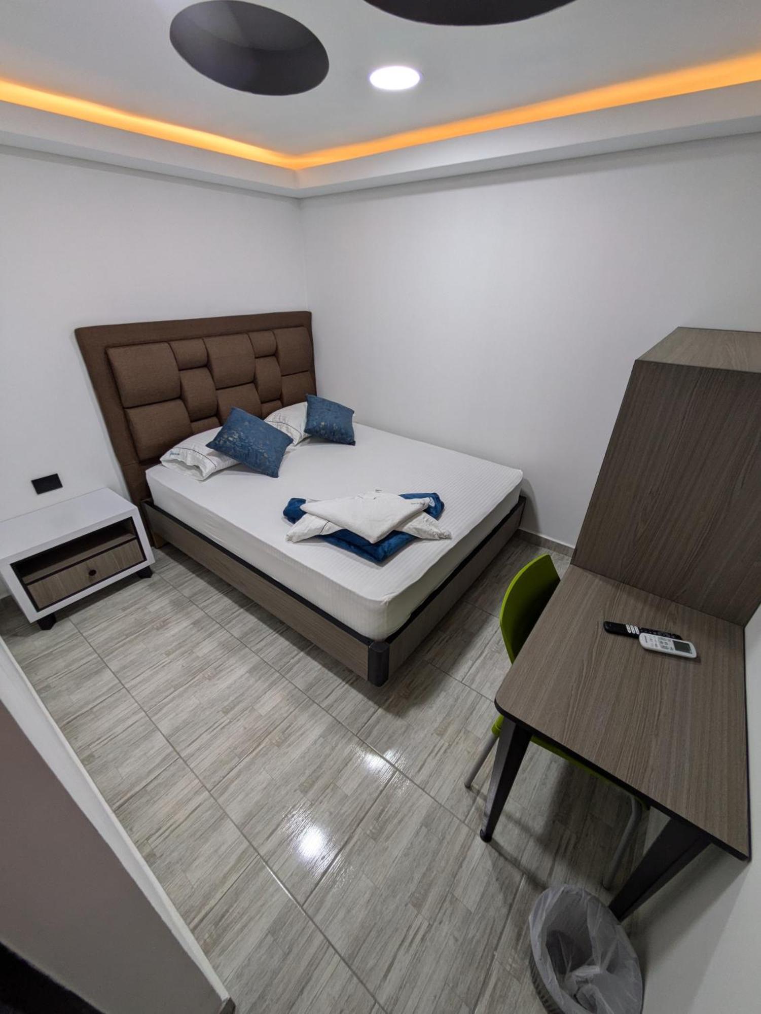 Hostel Boutique Nido De Loros เมเดยิน ภายนอก รูปภาพ